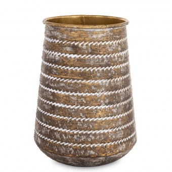 5d187f483f2c41a02529aecc922ba499-middle