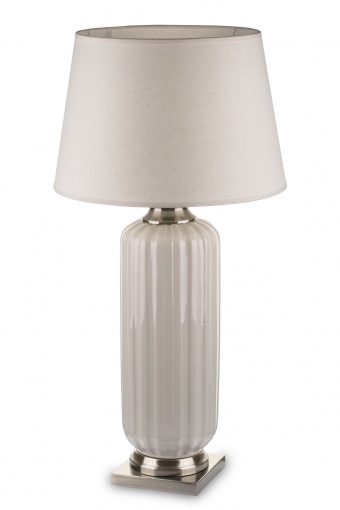 fb9aeba2532643cc6ea6862293ddcaa0-middle