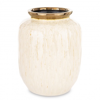 d50063254b823302d7c4acd214cb819e-middle