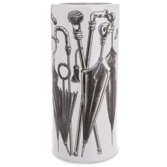 e9069991fc25160b8e54d465d94f637e-middle